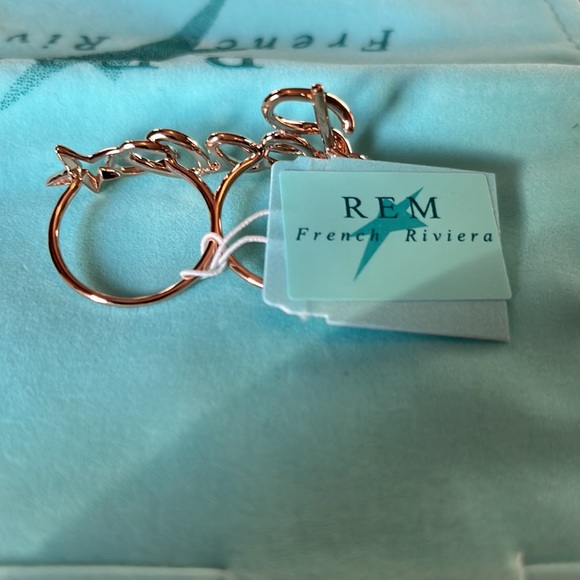 Two finger Peace ring sterling silver and rose gold. NWT  REM - Picture 5 of 13